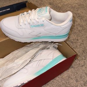 Women’s Reebok